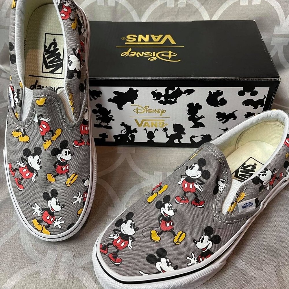 Limited Edition Vans x Disney